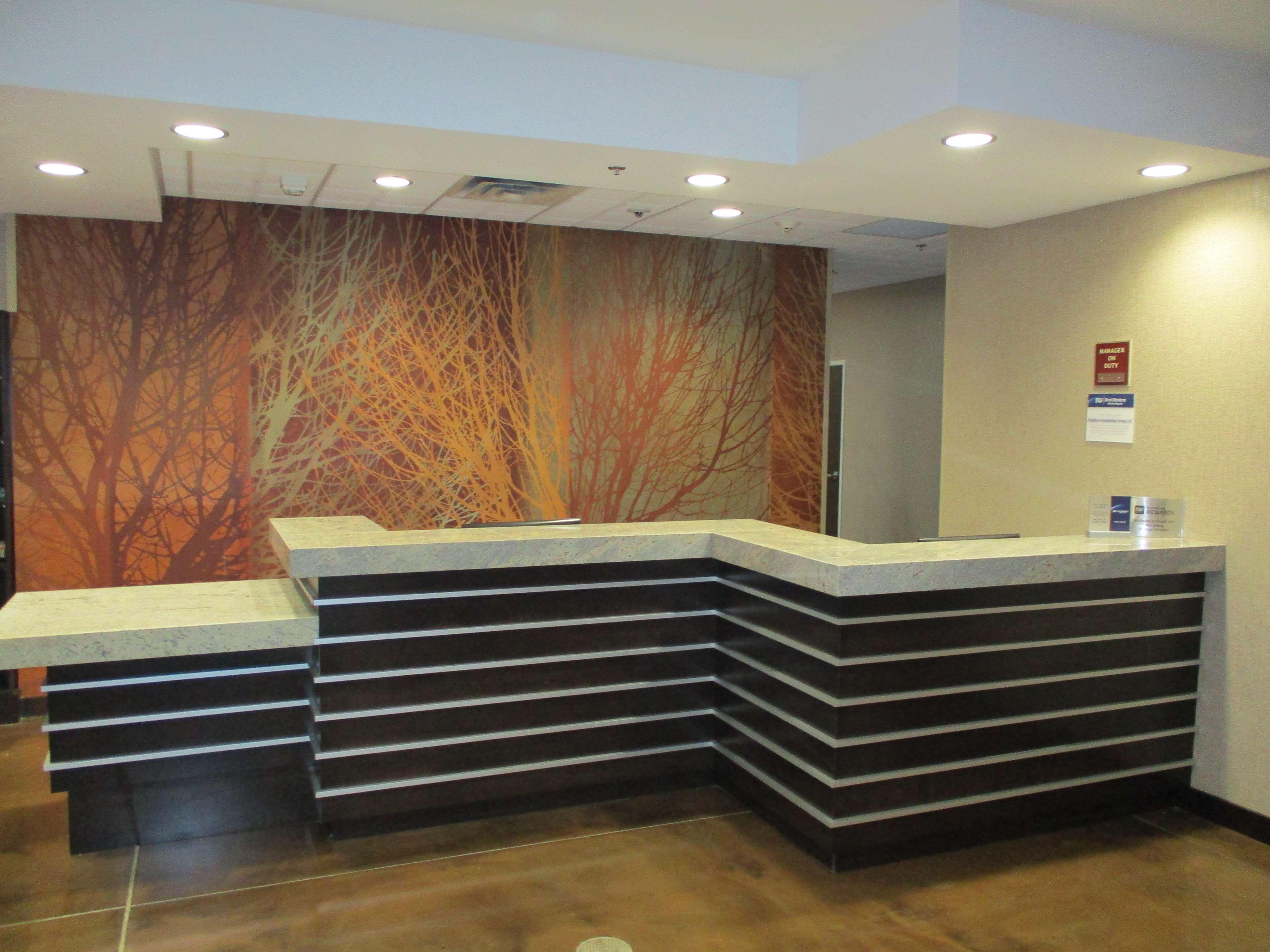Best Western Plus Lakeview Hotel Madison Zewnętrze zdjęcie