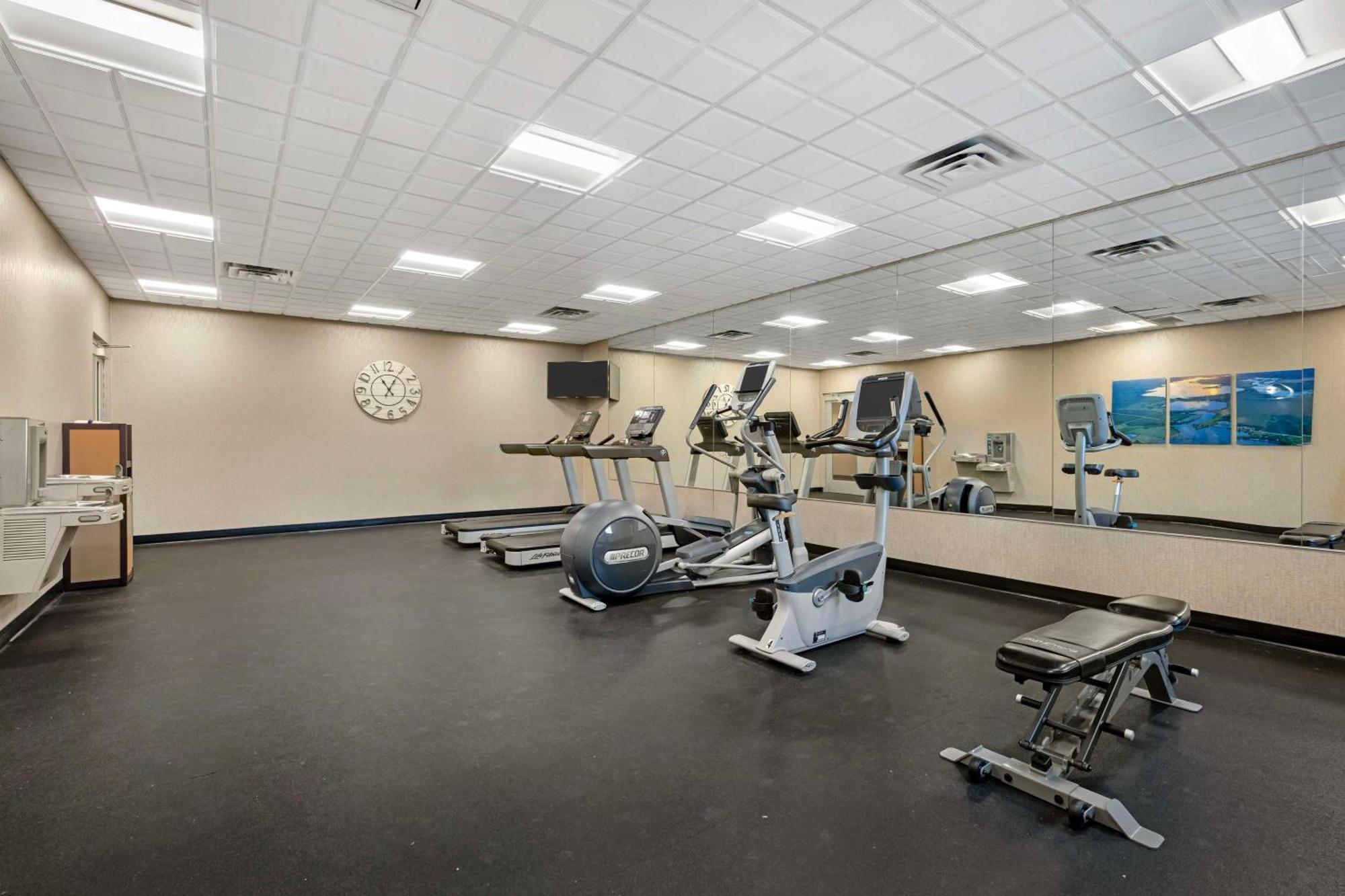 Best Western Plus Lakeview Hotel Madison Zewnętrze zdjęcie