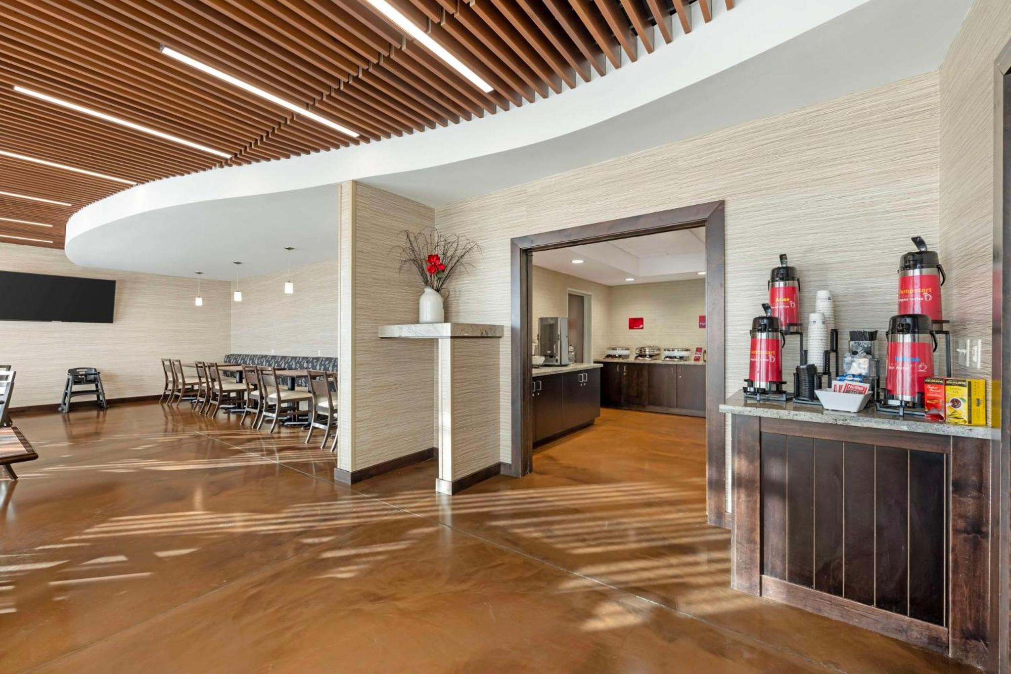 Best Western Plus Lakeview Hotel Madison Zewnętrze zdjęcie