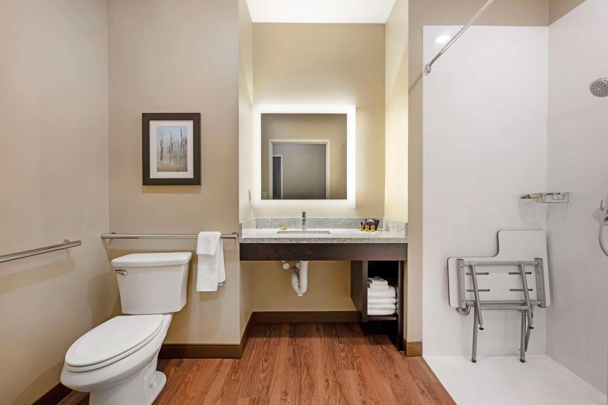 Best Western Plus Lakeview Hotel Madison Zewnętrze zdjęcie