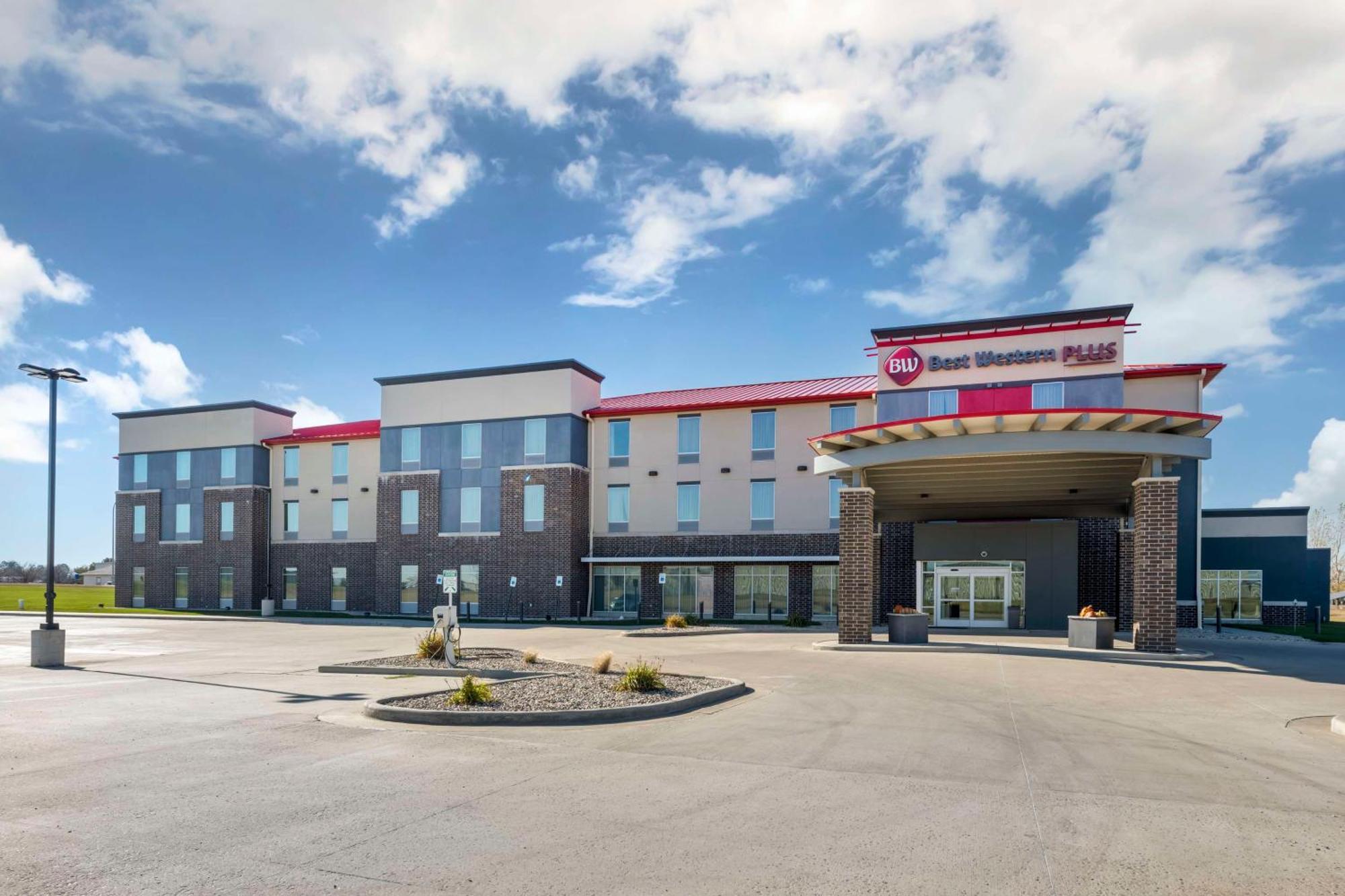 Best Western Plus Lakeview Hotel Madison Zewnętrze zdjęcie